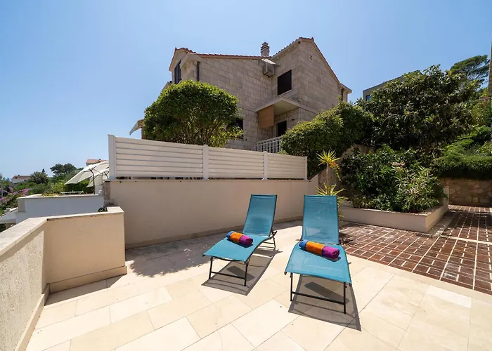 In With Kitchen * Selca (Brac)